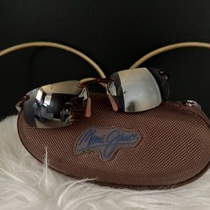 Maui Jim Kahana Sunglasses with Case